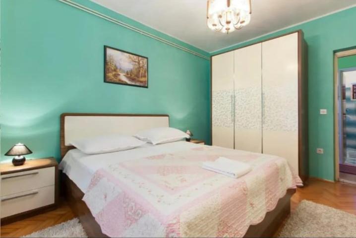 Apartment Primosten-huljev *